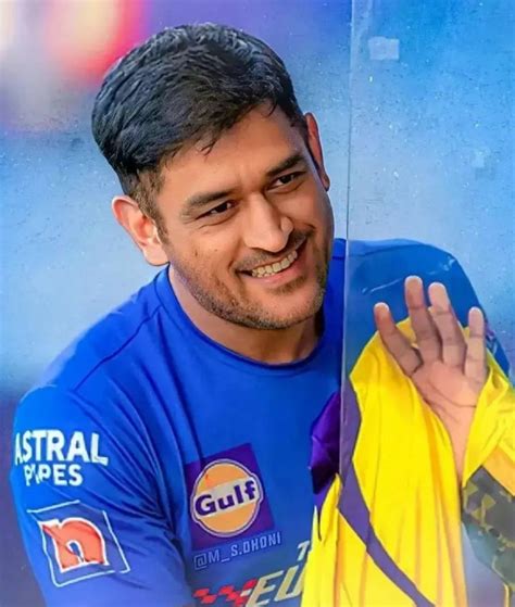 Collection of Amazing Full 4K HD Images of Dhoni: Over 999+