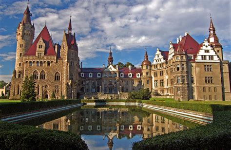 Moszna castle, Poland. [2072x1932] : r/Castleporn