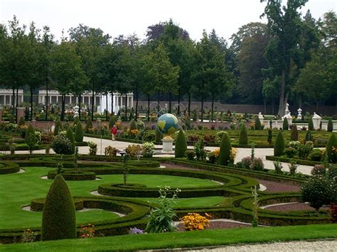 Paleis Het Loo Gardens by Breigh.com, via Flickr | Golf courses, Loos ...