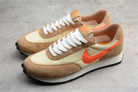 Nike Daybreak Orange Running Shoes running shoes