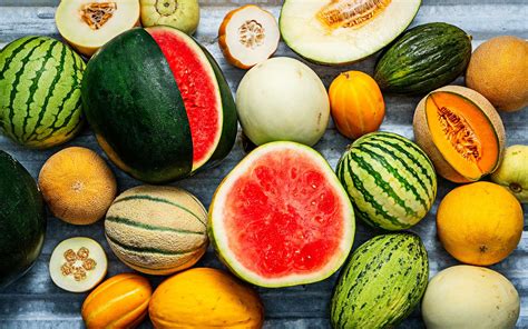 How to Pick and Enjoy Summertime Melons – The Farmhouse Gourmet