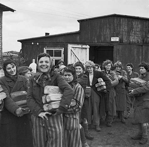 Image: The Liberation of Bergen-belsen Concentration Camp, April 1945 ...