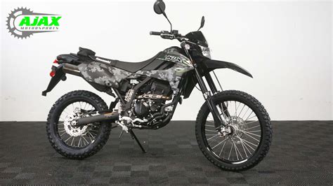 Review of Kawasaki KLX250 Camo 2018: pictures, live photos ...