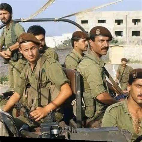 LEBANESE FORCES. CHRISTIAN MILITIA. KATAEB. Lebanese Civil War, Middle ...