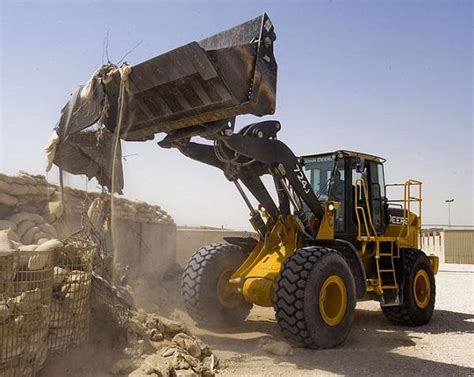 Front End Loader Safety - Brief Safety Guide for Front End Loaders