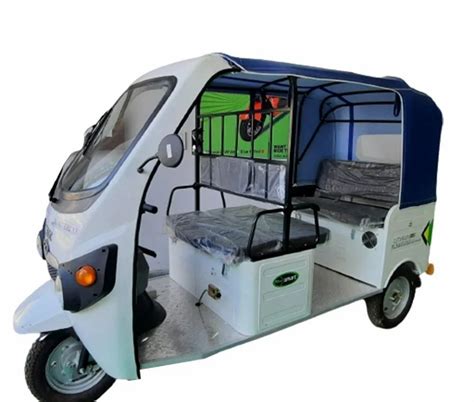 Kinetic Safar Smart E Rickshaw at Rs 223000/piece | Kinetic Green Auto ...