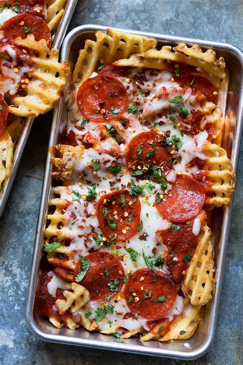 Pizza Waffle Fries Are a Glorious Sight to Behold | Food to try for my ...