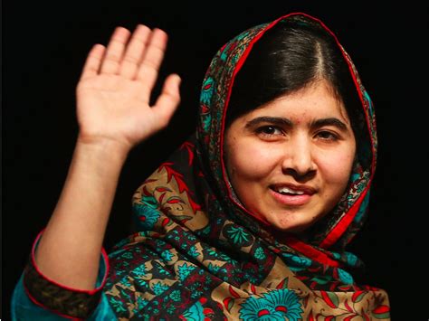 Malala Yousufzai's New Best Friend Will Put You All In Awe | Reviewit.pk