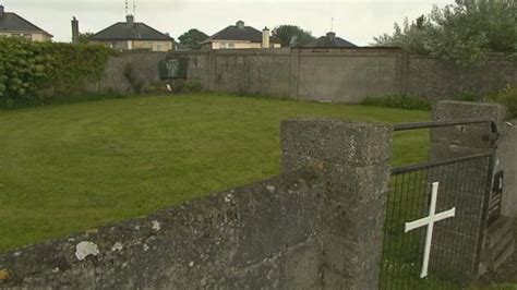 RTÉ Archives | Society | Tuam Babies Mass Grave