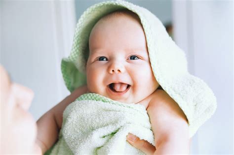 Babies laugh differently to adults, according to research — Wellbeing