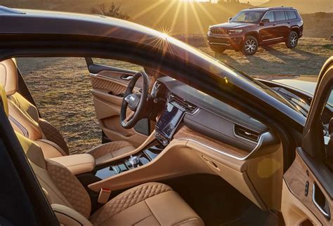 2021 Jeep Grand Cherokee L Interior: A Closer Look