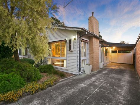 12 Victoria Parade, Frankston, VIC 3199 - realestate.com.au