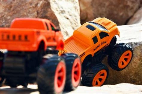 orange monster truck model monsto truck (toy car) (toy truck) (toys ...