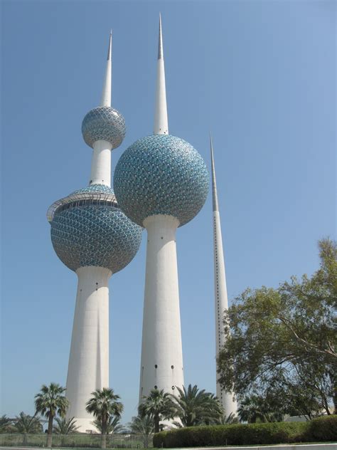 File:Kuwait Towers, Kuwait City.jpg - Wikimedia Commons