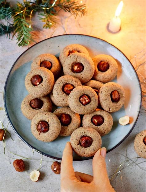 Hazelnut Cookies | German Christmas Recipe - Elavegan