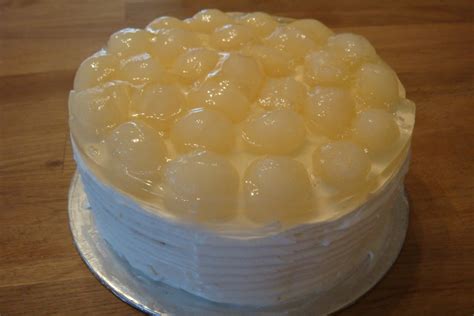 Cookiss @ Sheryl's Kitchen: Longan & Lychee Fruit Cake