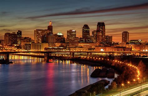 St. Paul, MN Skyline Photograph by Dave Peterman - Pixels