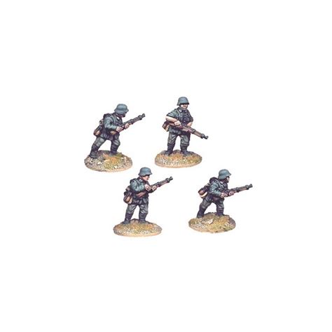 German Riflemen I 28mm WWII CRUSADER MINIATURES - Frontline-Games