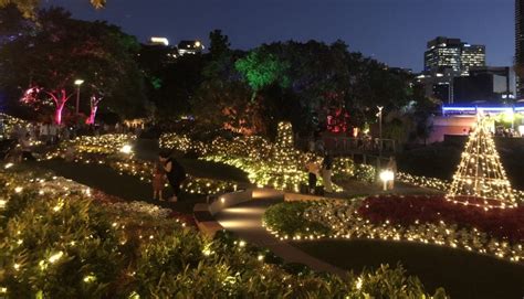 REVIEW: Enchanted Garden | Christmas at Roma Street Parkland | Families ...