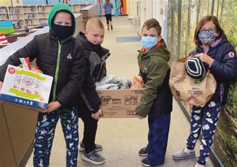 Woodland Elementary students conduct food drive | Perrysburg Messenger ...