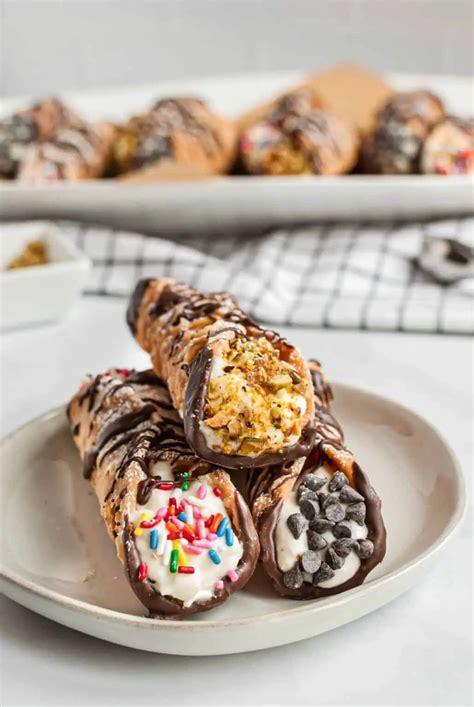 Cannoli Recipe | Grandma's Things