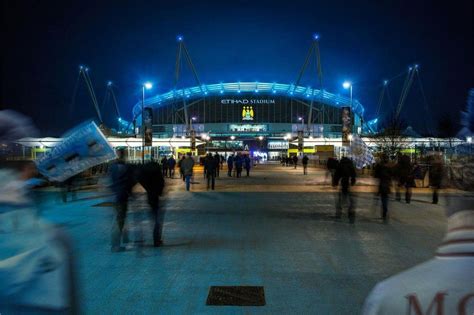 View 24 Night Etihad Stadium Wallpaper - fronttrendbook