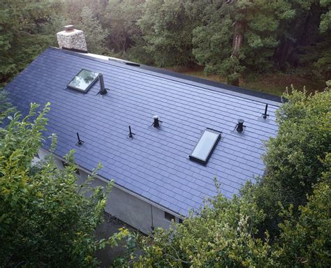 What do Tesla’s solar roofs look like? - Curbed