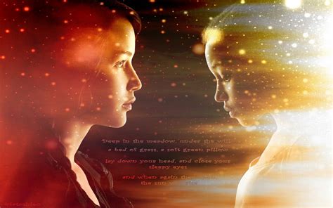 The Hunger Games Wallpaper- Katniss and Rue - The Hunger Games ...