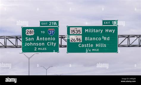 San Antonio Highway Signs. Texas Route 281 to Interstate 35, Military ...