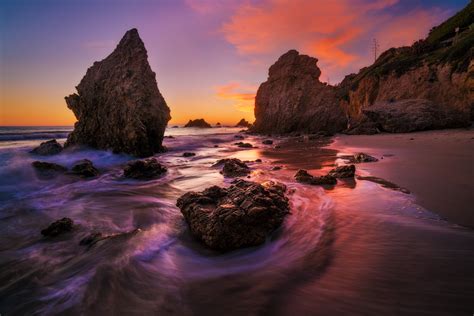 El Matador State Beach: Malibu's Megastar - Travel Caffeine