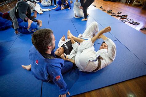 Experienced Adults Brazilian Jiu Jitsu in Brisbane - Fundamentals ...