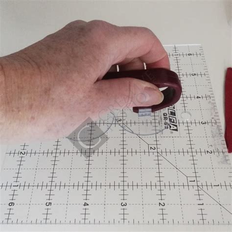 Quilting Ruler Handle with Suction Grips for Rulers & Templates