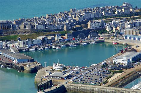 Granville Wet Dock in Granville, Low Normandy, France - Marina Reviews ...