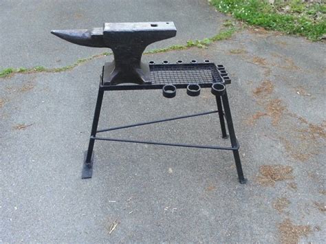 Anvil stand | Blacksmithing, Anvils, Wrought