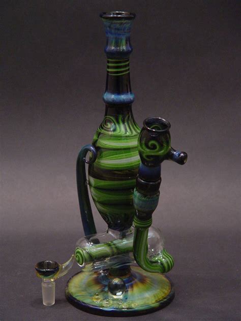 Trippy bong designs are actually pretty 'dope' - Contented