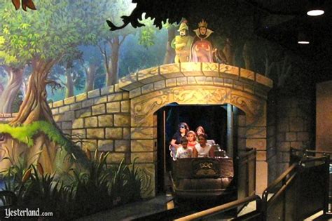 Attraction Archaeology: Snow White's Scary Adventures - TouringPlans ...