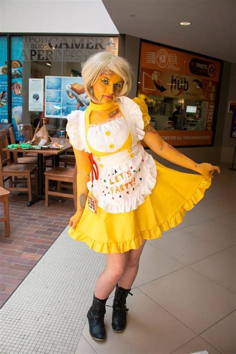 Toy Chica Cosplay by epikphaylz on DeviantArt