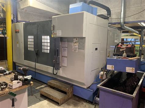 CNC Vertical Machining Center MAZAK VTC 300 C