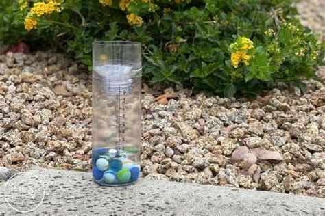 How to Build an Easy DIY Rain Gauge | Mombrite