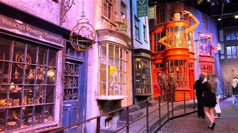 [4K]🇬🇧 Harry Potter Studio Tour London , Warner Bros. Studio. Full ...