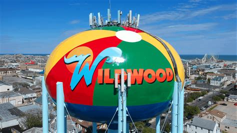 Wildwood Water Tower Gets A Beach-Ball Makeover! - Wildwood Video Archive