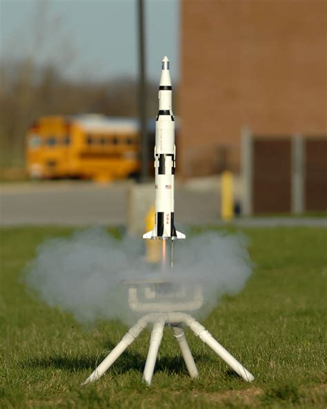 Model rocket - Wikipedia