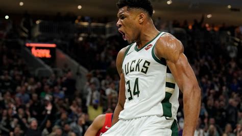 Giannis Antetokounmpo Named 2020 NBA Defensive Player of the Year