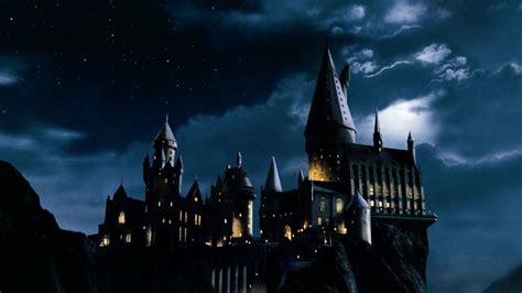 Harry Potter Hogwarts Wallpaper - WallpaperSafari | Harry potter ...