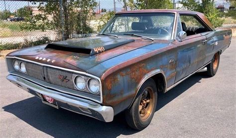 TV Celebrity! 1967 Dodge Coronet 440 R/T | Barn Finds