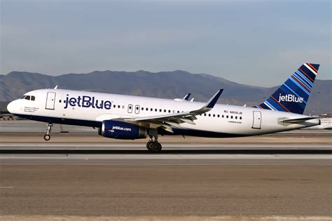 JetBlue Airways Airbus A320-200 Takeoff at Las Vegas | Aircraft ...