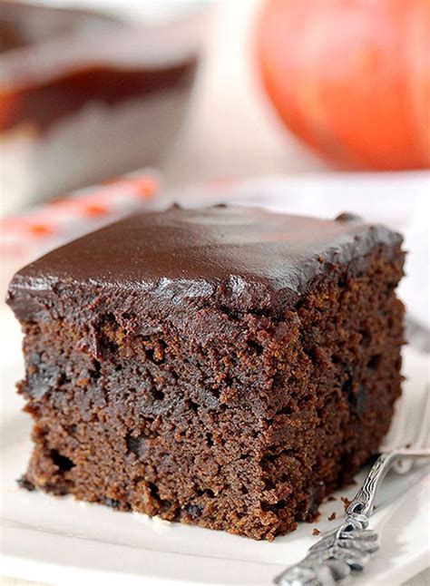 Easy Chocolate Pumpkin Cake With Chocolate Ganache