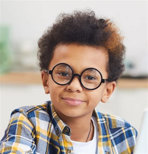 16 Trendiest Haircuts For Boys With Glasses (2024 Guide) – HairstyleCamp