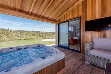 Luxury Lodges With Hot Tubs | North Lakes Lodges at Brayton Park ...