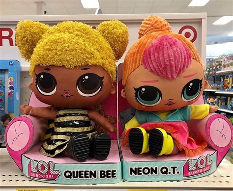 L.O.L. Surprise! Huggable Plush Queen Bee and Neon QT dolls - YouLoveIt.com